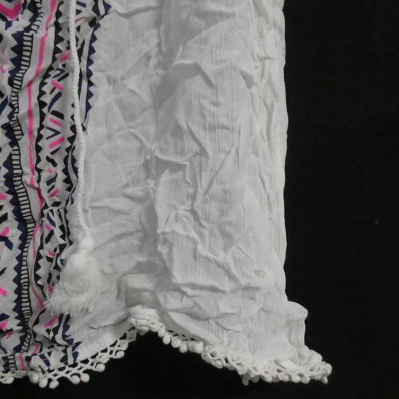 AEROPOSTALE | medium | Bohemian Embroidered Cold-Shoulder Blouse - Picture 10 of 16